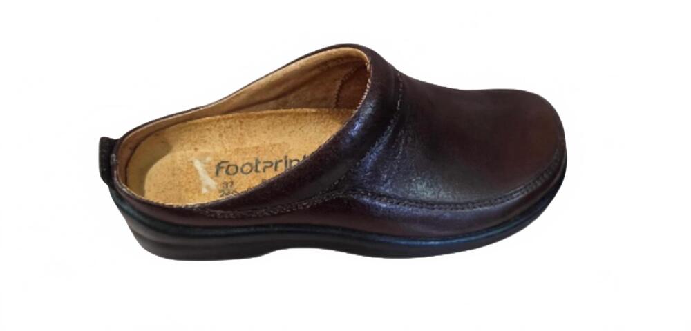 NEW FOOTPRINTS BY BIRKENSTOCK women's ashby clog in dark brown